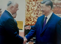Игорь Додон встретился с Председателем КНР Си Цзиньпином