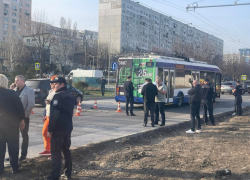 Мародеры украли телефон погибшей от ДТП с троллейбусом 12-летней девочки 