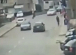 Наезд автомобиля на священника на пешеходном переходе попал на видео