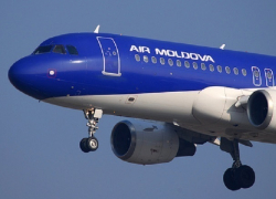 Компания Air Moldova попросила десятки миллионов леев для своего спасения