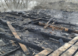 В Сынжерее произошел пожар на заброшенном складе