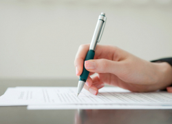 Доносы возвращаются. Гагаузское издание выследило всех, кто носил георгиевские ленты в День Победы