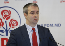 Демократ Сергей Сырбу насмешил пользователей интернета, проявив незнание простых правил своего родного языка