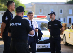 Жиздан: Зарплаты полицейских в Молдове должны превышать 1 тысячу евро