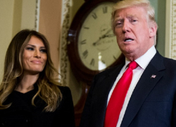 Позор Трампа: президент отделался от Мелании открыткой
