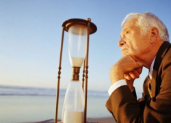 Закон о снижении пенсионного возраста может быть отменен по рекомендации МВФ  