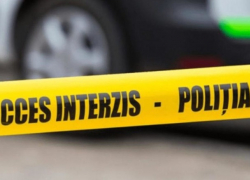 В Кишиневе бомж изнасиловал и убил друга, закопав его в подвале дома