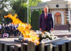 «Мы – потомки победителей!»: Игорь Додон поздравил молдавский народ с 78-й годовщиной освобождения Молдовы от фашистов 