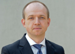 Мартин Зиг, которому мы скоро будем кричать "Хайль!"