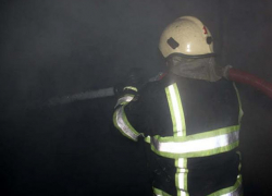 Чудом спаслись! Люди спали, когда загорелся балкон квартиры на Ботанике  