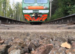 Страшная гибель: мужчина после развода оставил прощальную записку и бросился под поезд в Кагульском районе