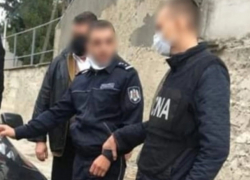 Полицейский в Единцах погорел на взятке