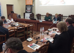"В рамках борьбы с коррупцией": Медработникам представили перечень прав и запретов