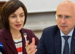 Битва премьеров: Павел Филип хочет засудить Майю Санду