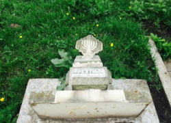 На еврейском кладбище в Сороках осквернили могилы