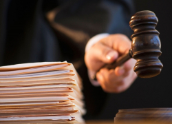 Российские СМИ: подельника Плахотнюка, Шора и Усатого осудят на 10 лет