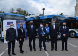 Запад делает все, чтобы слить электорат Усатого в копилку Санду 