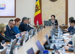 Кто эти люди, входящие в комиссию по ЧП и закрывающие каналы 