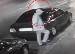 Совершивший преступление против девушки в столичном кафе молодой человек попал на видео