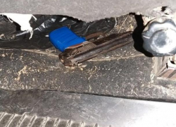 Водитель пытался пересечь таможню Отачь со спрятанным под сиденьем пистолетом