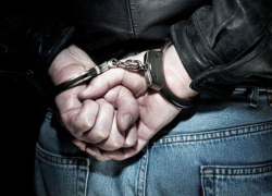 В Молдове парня посадили на 2 года за лжедонос