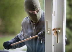 Столичная полиция задержала серийных воров, орудовавших на Рышкановке