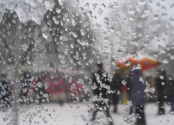 На Молдову идут дожди с мокрым снегом: объявлен желтый код метеоопасности 