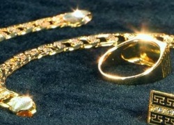 Житель Дубоссар ограбил приятеля, с которым выпивал у себя дома