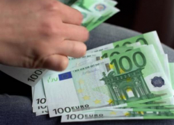 Столичный адвокат потребовал взятку в размере трех тысяч евро