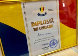 Унионисты намерены вручить почётный диплом полицейскому, который не считает нужным общаться на русском языке 