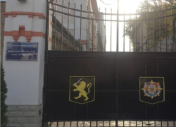 В Кишинёве вор угнал автомобиль полицейского, припаркованный у порога инспектората сектора Центр