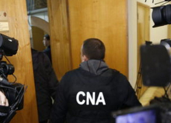 Обыски в столичных Управлениях образования, молодежи и спорта: задержаны два человека