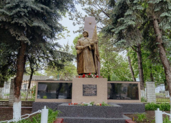 В Оргееве три отреставрированных памятника открылись в День Победы 