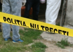 В Каларашском районе двое пьяных убили собутыльника и продолжили пить рядом с трупом