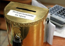 В Вулканештах циничные воры ограбили ящик для церковных пожертвований