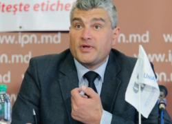 Нэстасе отказал Додону через Слусаря