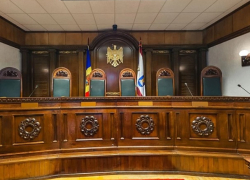 Срочно! Конституционный суд: Стояногло выбран правильно, а Санду неправа
