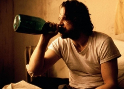 Матерщинника из Молдовы, оскорбившего полицейского, наказали в России