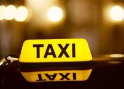 Молодые люди ограбили таксиста в Кишиневе