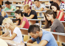 Не хочешь учиться – верни деньги:  применение новой формулы финансирования образования может начаться уже этой осенью