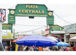 Экономия вместо изобилия: каким будет рождественский стол у жителей Молдовы