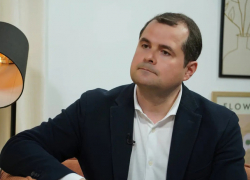 Тофан презентовал программу деятельности своего правительства