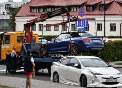 В Молдове упростят эвакуацию брошенных автомобилей