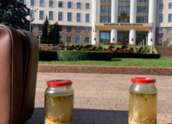 Владельцы ресторанов хотят платить меньше налогов, но цены снижать не собираются