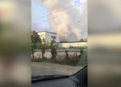 Пожар в Кишиневе - горит склад