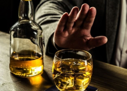 В Тараклийском районе двое пожилых людей устроили поножовщину при попойке: убит 78-летний мужчина