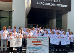 INIMA MOLDOVEI провела протест против "вовлечения работников МИДа в фальсификацию парламентских выборов в пользу правящей PAS"