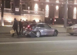 В центре города авария с участием BMW, нарушено дорожное движение