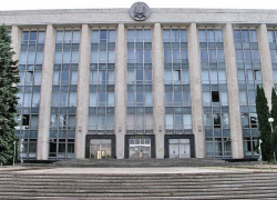В здании правительства РМ проходят обыски