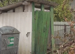 Деревянных туалетов по-прежнему много в молдавской столице